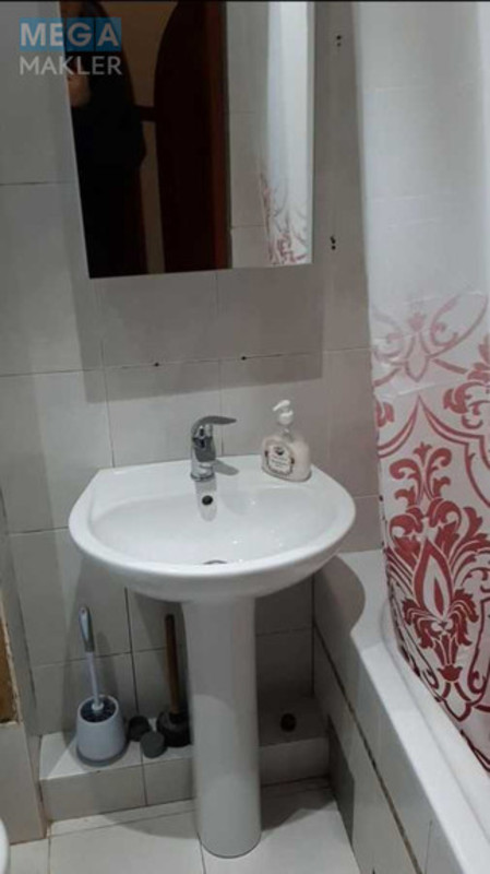 Оренда 2 кімнатної квартири, <a class="location-link" href="/odessa/" title="Недвижимость Одеса">Одеса</a>, <a class="location-link" href="/odessa/malinovskij/" title="Недвижимость Малиновський район">Малиновський р-н</a>, Малиновского, 67 (изображение 3)