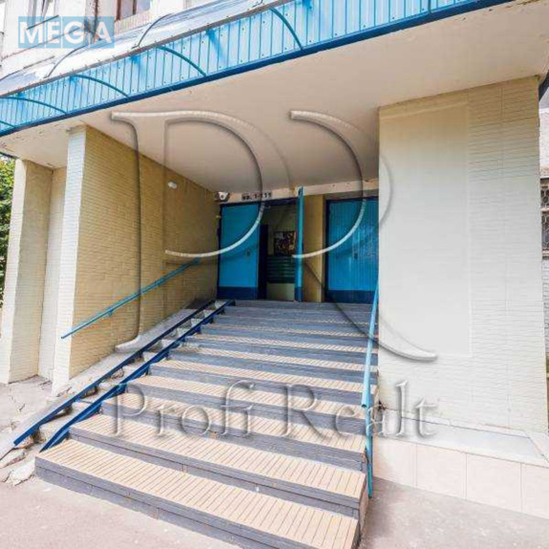 Продаж 2 кімнатної квартири (56/31/8), 1 пов. 16 пов. будинку, <a class="location-link" href="/kiev/" title="Недвижимость Київ">Київ</a>, <a class="location-link" href="/kiev/svyatoshinskij/" title="Недвижимость Святошинський район">Святошинський р-н</a>, Доброхотова Академіка вулиця, 17 (изображение 19)