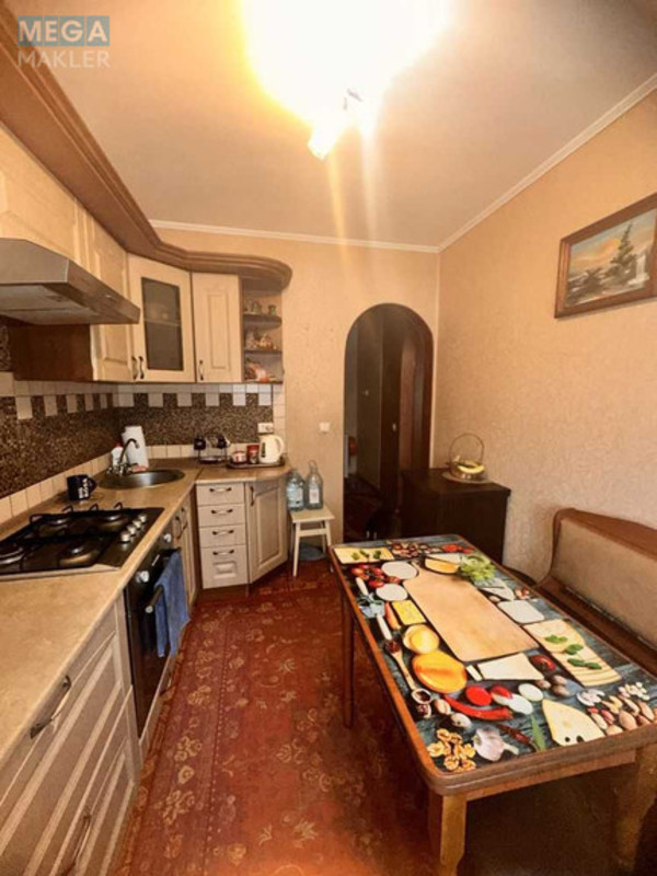 Продаж дома, 1&nbsp; поверх, 145&nbsp;кв.м, 6&nbsp;кімнат, ділянка 10&nbsp;соток, <a class="location-link" href="/borispol/" title="Недвижимость Бориспіль">Бориспіль</a>, Петропавлоське (изображение 8)
