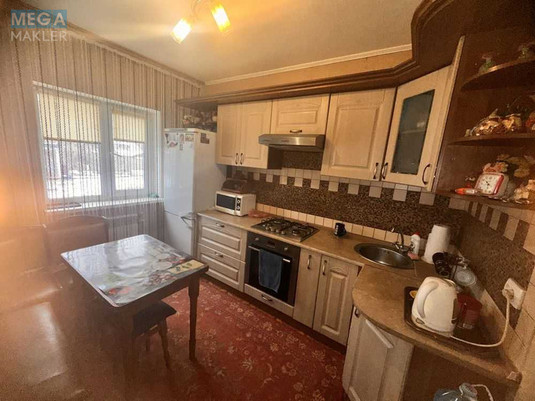 Продаж дома, 1&nbsp; поверх, 145&nbsp;кв.м, 6&nbsp;кімнат, ділянка 10&nbsp;соток, <a class="location-link" href="/borispol/" title="Недвижимость Бориспіль">Бориспіль</a>, Петропавлоське (изображение 9)