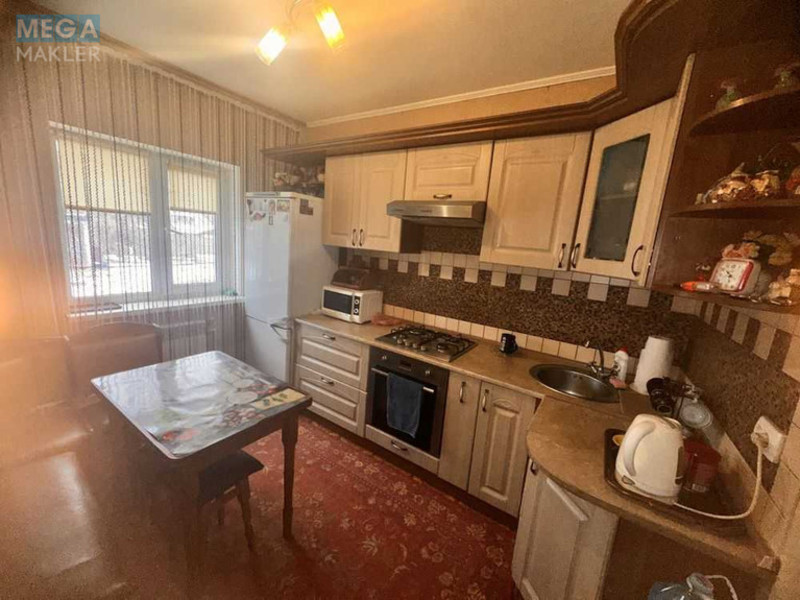 Продаж дома, 1&nbsp; поверх, 145&nbsp;кв.м, 6&nbsp;кімнат, ділянка 10&nbsp;соток, <a class="location-link" href="/borispol/" title="Недвижимость Бориспіль">Бориспіль</a>, Петропавлоське (изображение 9)