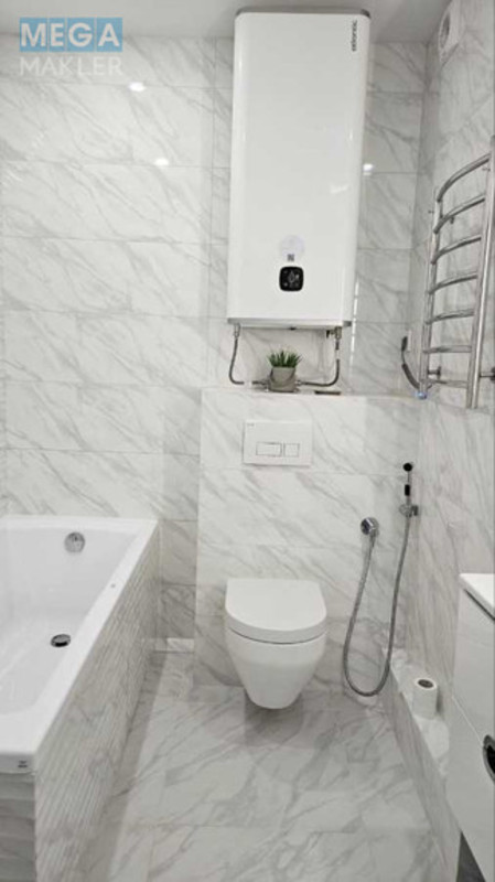 Продаж 2 кімнатної квартири (60/22/25), 22 пов. 28 пов. будинку, <a class="location-link" href="/kiev/" title="Недвижимость Київ">Київ</a>, <a class="location-link" href="/kiev/svyatoshinskij/" title="Недвижимость Святошинский район">Святошинский р-н</a>, Миколи Бажана просп., 17б (изображение 20)