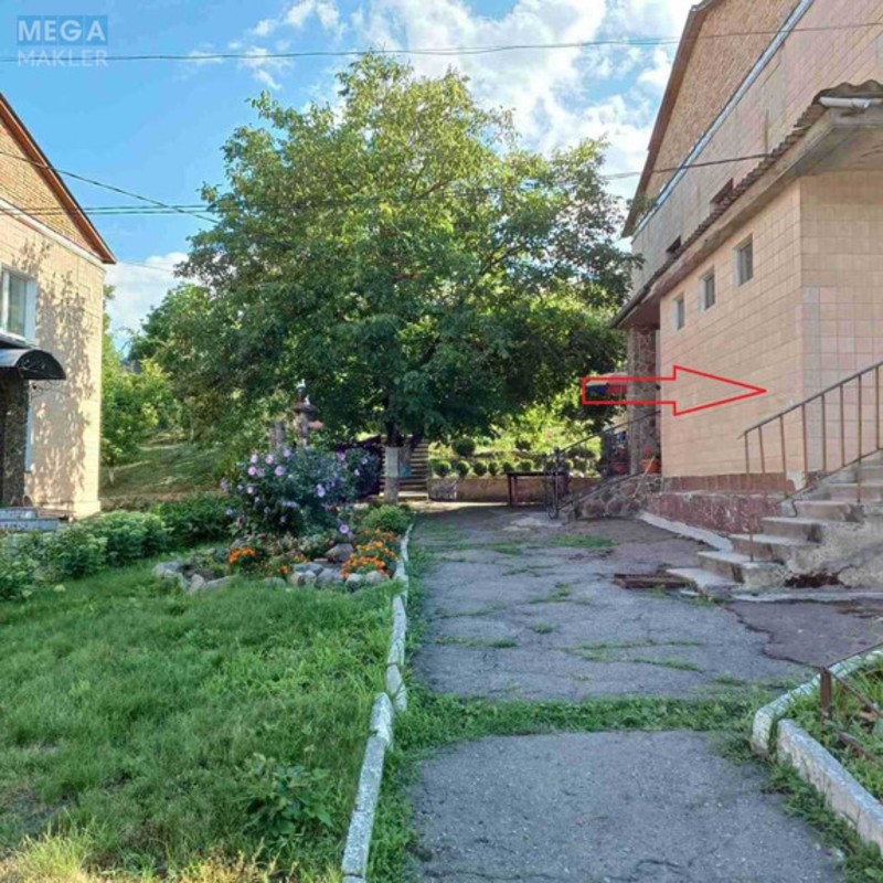 Продаж 3 кімнатної квартири (71/45/8), 2 пов. 2 пов. будинку, <a class="location-link" href="/tetiev/" title="Недвижимость Тетіїв">Тетіїв</a>, Соборна, 33а (изображение 2)