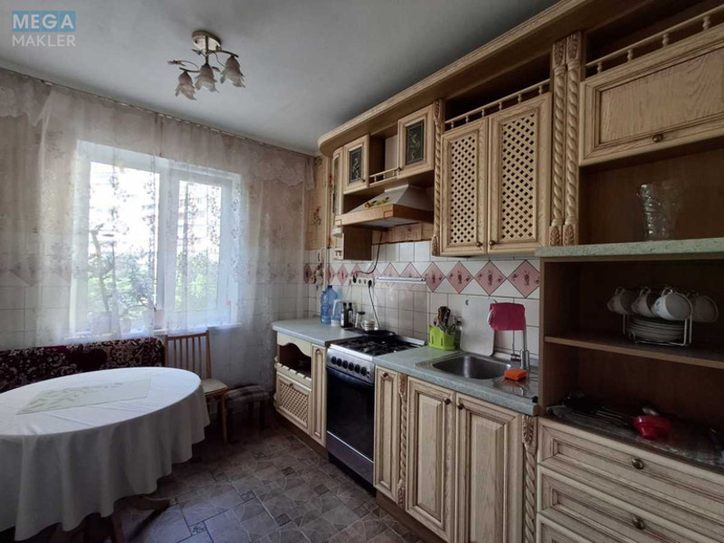 Оренда кімнати (підселення), <a class="location-link" href="/kiev/" title="Недвижимость Київ">Київ</a>, <a class="location-link" href="/kiev/desnyanskij/" title="Недвижимость Деснянський район">Деснянський р-н</a>, Владимира Маяковского просп., 7а (изображение 4)