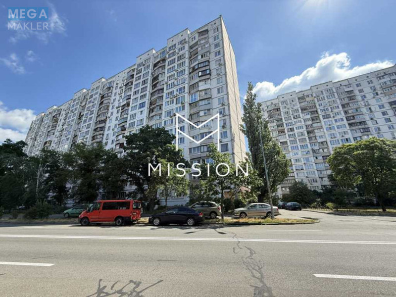 Продаж 3 кімнатної квартири (71/45,6/8), 1 пов. 16 пов. будинку, <a class="location-link" href="/kiev/" title="Недвижимость Київ">Київ</a>, <a class="location-link" href="/kiev/dneprovskij/" title="Недвижимость Дніпровський район">Дніпровський р-н</a>, Князя Романа Мстиславича вул., 8 (изображение 3)