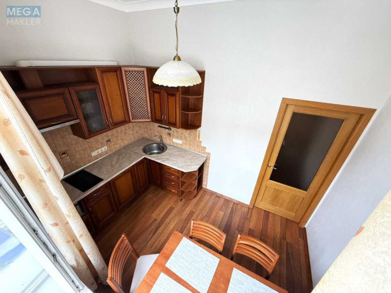 Продаж 3 кімнатної квартири (89,1/57,7/8,1), 4 пов. 6 пов. будинку, <a class="location-link" href="/kiev/" title="Недвижимость Київ">Київ</a>, <a class="location-link" href="/kiev/pecherskij/" title="Недвижимость Печерський район">Печерський р-н</a>, Банкова вул., 3 (изображение 17)
