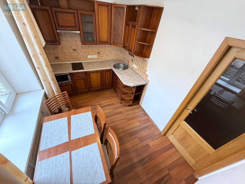 Продаж 3 кімнатної квартири (89,1/57,7/8,1), 4 пов. 6 пов. будинку, <a class="location-link" href="/kiev/" title="Недвижимость Київ">Київ</a>, <a class="location-link" href="/kiev/pecherskij/" title="Недвижимость Печерський район">Печерський р-н</a>, Банкова вул., 3 (изображение 18)