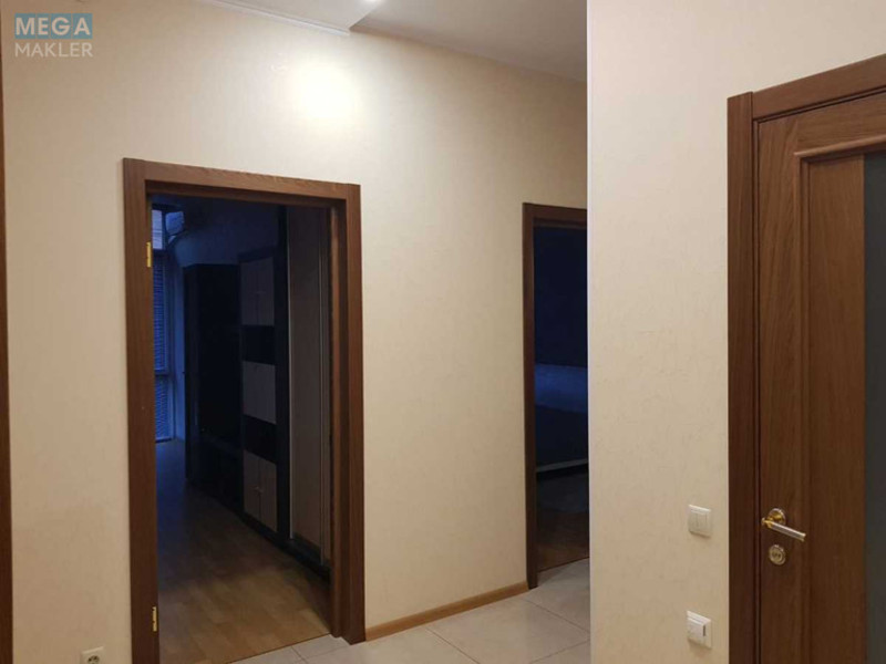 Продаж 3 кімнатної квартири (103/62/13), 9 пов. 20 пов. будинку, <a class="location-link" href="/kiev/" title="Недвижимость Київ">Київ</a>, <a class="location-link" href="/kiev/shevchenkovskij/" title="Недвижимость Шевченківський район">Шевченківський р-н</a>, Дмитрівська вул., 82 (изображение 8)