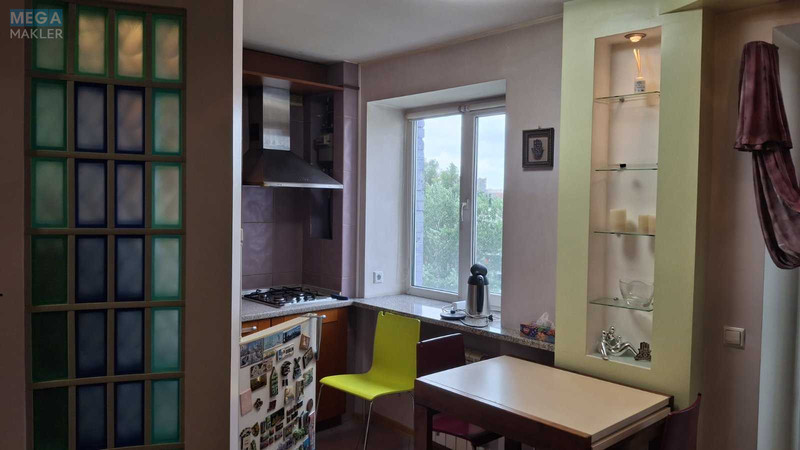 Продаж 1 кімнатної квартири (33,4/19,6/?), 5 пов. 5 пов. будинку, <a class="location-link" href="/kiev/" title="Недвижимость Київ">Київ</a>, <a class="location-link" href="/kiev/shevchenkovskij/" title="Недвижимость Шевченківський район">Шевченківський р-н</a>, Зоологічна вул., 4а (изображение 8)