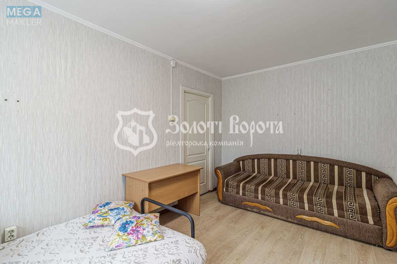 Продаж 2 кімнатної квартири (46/27/8,5), 5 пов. 16 пов. будинку, <a class="location-link" href="/kiev/" title="Недвижимость Київ">Київ</a>, <a class="location-link" href="/kiev/solomenskij/" title="Недвижимость Солом'янський район">Солом'янський р-н</a>, Митрополита Василя Липківського вул., 32 (изображение 2)