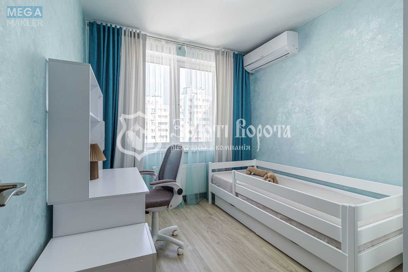 Продаж 5 кімнатної квартири (128/76/10), 9 пов. 10 пов. будинку, <a class="location-link" href="/kiev/" title="Недвижимость Київ">Київ</a>, <a class="location-link" href="/kiev/podolskij/" title="Недвижимость Подільський район">Подільський р-н</a>, Сергея Данченко вул., 32б (изображение 8)