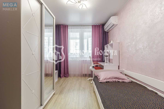 Продаж 5 кімнатної квартири (128/76/10), 9 пов. 10 пов. будинку, <a class="location-link" href="/kiev/" title="Недвижимость Київ">Київ</a>, <a class="location-link" href="/kiev/podolskij/" title="Недвижимость Подільський район">Подільський р-н</a>, Сергея Данченко вул., 32б (изображение 10)