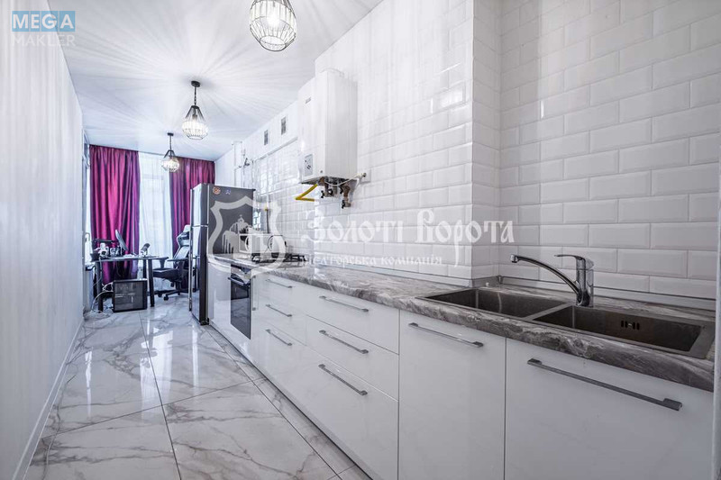 Продаж 1 кімнатної квартири (45,5/19/9,6), 2 пов. 10 пов. будинку, <a class="location-link" href="/kiev/" title="Недвижимость Київ">Київ</a>, <a class="location-link" href="/kiev/shevchenkovskij/" title="Недвижимость Шевченківський район">Шевченківський р-н</a>, Глибочицька вул., 13 (изображение 7)