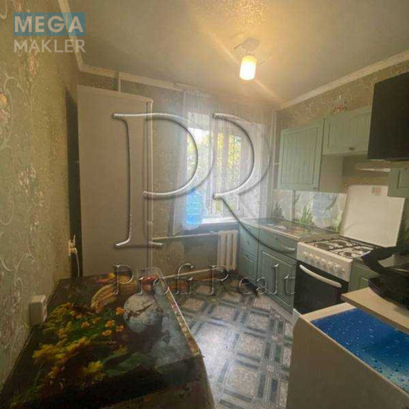 Продаж 1 кімнатної квартири (32/17/6), 3 пов. 5 пов. будинку, <a class="location-link" href="/kiev/" title="Недвижимость Київ">Київ</a>, <a class="location-link" href="/kiev/shevchenkovskij/" title="Недвижимость Шевченківський район">Шевченківський р-н</a>, Теліги Олени вулиця, 13/14 (изображение 8)