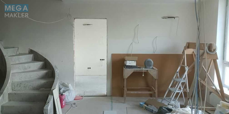 Продаж 3 кімнатної квартири (130/?/15), 16 пов. 17 пов. будинку, <a class="location-link" href="/kiev/" title="Недвижимость Київ">Київ</a>, <a class="location-link" href="/kiev/svyatoshinskij/" title="Недвижимость Святошинський район">Святошинський р-н</a>, Перемоги просп., 67в (изображение 2)