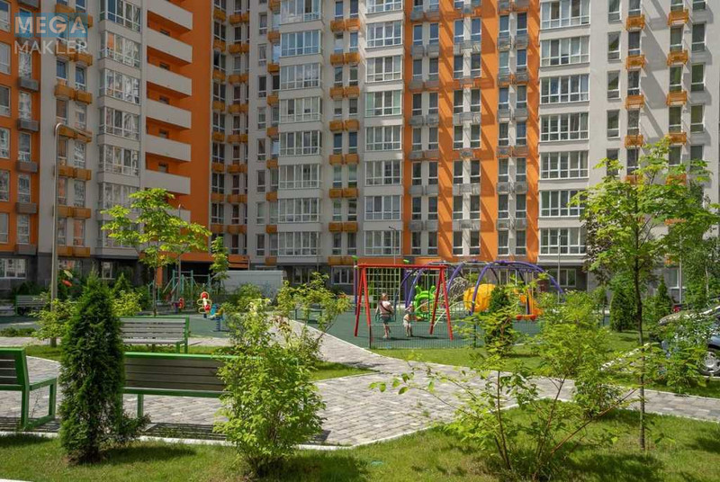 Продаж 3 кімнатної квартири (130/?/15), 16 пов. 17 пов. будинку, <a class="location-link" href="/kiev/" title="Недвижимость Київ">Київ</a>, <a class="location-link" href="/kiev/svyatoshinskij/" title="Недвижимость Святошинський район">Святошинський р-н</a>, Перемоги просп., 67в (изображение 4)