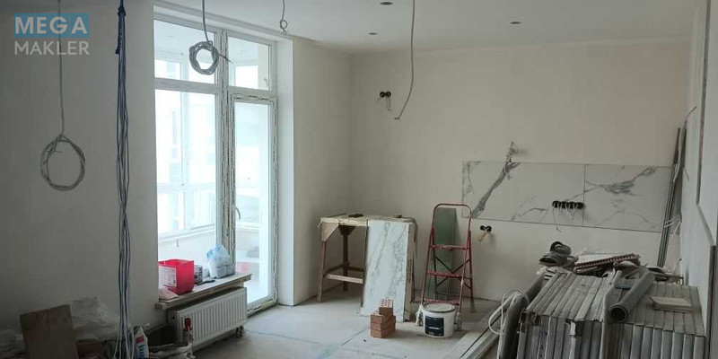 Продаж 3 кімнатної квартири (130/?/15), 16 пов. 17 пов. будинку, <a class="location-link" href="/kiev/" title="Недвижимость Київ">Київ</a>, <a class="location-link" href="/kiev/svyatoshinskij/" title="Недвижимость Святошинський район">Святошинський р-н</a>, Перемоги просп., 67в (изображение 10)
