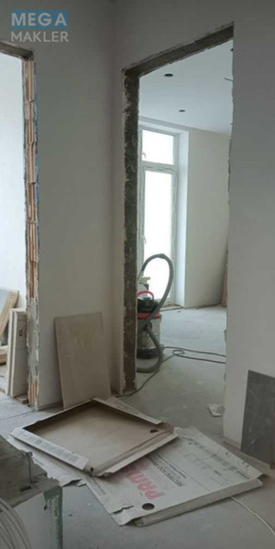 Продаж 3 кімнатної квартири (130/?/15), 16 пов. 17 пов. будинку, <a class="location-link" href="/kiev/" title="Недвижимость Київ">Київ</a>, <a class="location-link" href="/kiev/svyatoshinskij/" title="Недвижимость Святошинський район">Святошинський р-н</a>, Перемоги просп., 67в (изображение 15)