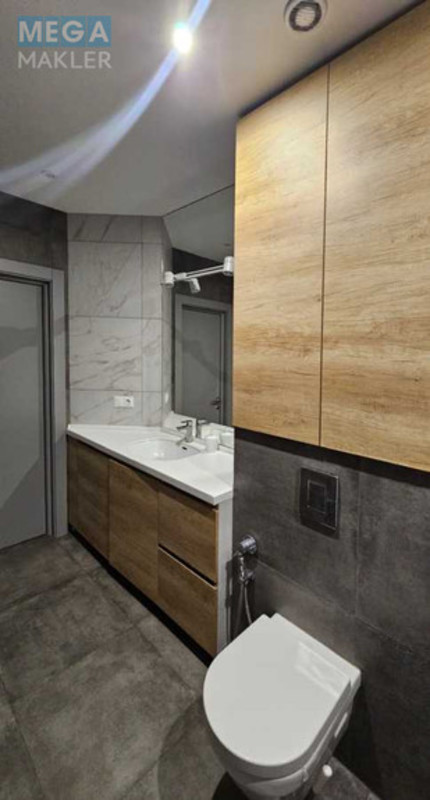 Продаж 2 кімнатної квартири (80/32/31), 9 пов. 16 пов. будинку, <a class="location-link" href="/kiev/" title="Недвижимость Київ">Київ</a>, <a class="location-link" href="/kiev/svyatoshinskij/" title="Недвижимость Святошинский район">Святошинский р-н</a>, Михайла Ломоносова вул., 46/1 (изображение 16)