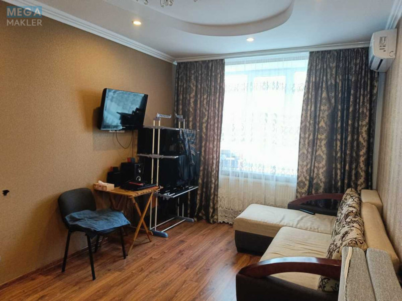 Продаж 1 кімнатної квартири (35/17/8), 3 пов. 8 пов. будинку, <a class="location-link" href="/gostomel/" title="Недвижимость Гостомель">Гостомель</a>, вереснева, 22 (изображение 7)