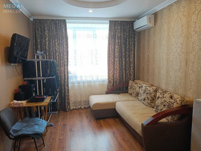 Продаж 1 кімнатної квартири (35/17/8), 3 пов. 8 пов. будинку, <a class="location-link" href="/gostomel/" title="Недвижимость Гостомель">Гостомель</a>, вереснева, 22 (изображение 9)