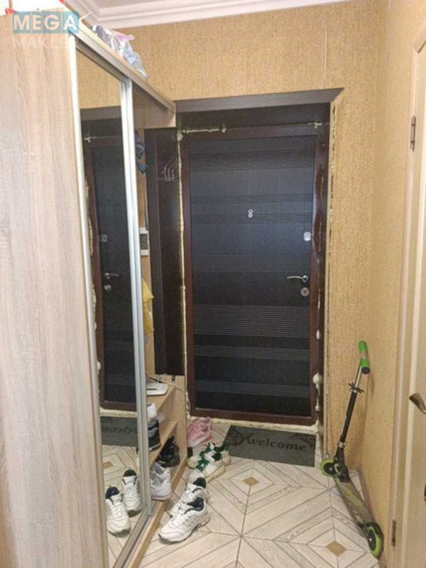 Продаж 1 кімнатної квартири (35/17/8), 3 пов. 8 пов. будинку, <a class="location-link" href="/gostomel/" title="Недвижимость Гостомель">Гостомель</a>, вереснева, 22 (изображение 13)