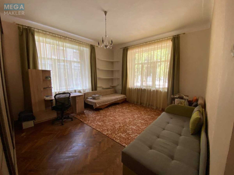 Продаж 2 кімнатної квартири (63,5/39,7/10,6), 1 пов. 5 пов. будинку, <a class="location-link" href="/kiev/" title="Недвижимость Київ">Київ</a>, <a class="location-link" href="/kiev/pecherskij/" title="Недвижимость Печерский район">Печерский р-н</a>, Шелковичная ул., 21 (изображение 3)