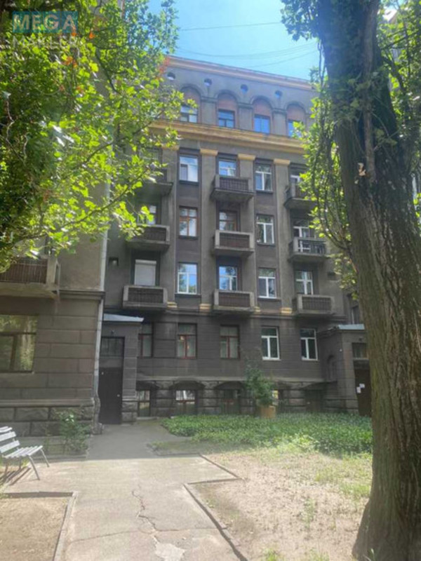 Продаж 2 кімнатної квартири (63,5/39,7/10,6), 1 пов. 5 пов. будинку, <a class="location-link" href="/kiev/" title="Недвижимость Київ">Київ</a>, <a class="location-link" href="/kiev/pecherskij/" title="Недвижимость Печерский район">Печерский р-н</a>, Шелковичная ул., 21 (изображение 10)