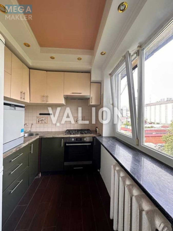 Продаж 2 кімнатної квартири (46/30/6), 5 пов. 5 пов. будинку, <a class="location-link" href="/kiev/" title="Недвижимость Київ">Київ</a>, <a class="location-link" href="/kiev/shevchenkovskij/" title="Недвижимость Шевченківський район">Шевченківський р-н</a>, Данила Щербаківського вул., 49 (изображение 8)