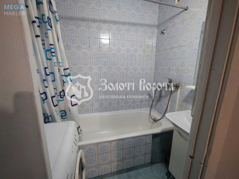 Продаж 3 кімнатної квартири (70,6/41/12), 10 пов. 10 пов. будинку, <a class="location-link" href="/kiev/" title="Недвижимость Київ">Київ</a>, <a class="location-link" href="/kiev/svyatoshinskij/" title="Недвижимость Святошинський район">Святошинський р-н</a>, Василя Стуса вул., 28 (изображение 11)