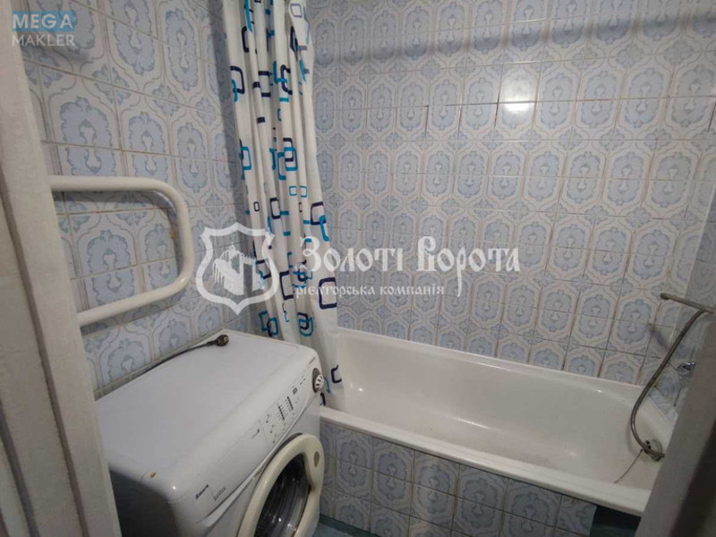 Продаж 3 кімнатної квартири (70,6/41/12), 10 пов. 10 пов. будинку, <a class="location-link" href="/kiev/" title="Недвижимость Київ">Київ</a>, <a class="location-link" href="/kiev/svyatoshinskij/" title="Недвижимость Святошинський район">Святошинський р-н</a>, Василя Стуса вул., 28 (изображение 13)