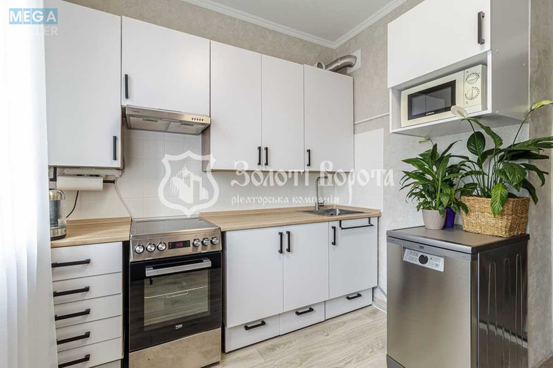 Продаж 1 кімнатної квартири (36/18/8,3), 3 пов. 23 пов. будинку, <a class="location-link" href="/kiev/" title="Недвижимость Київ">Київ</a>, <a class="location-link" href="/kiev/goloseevskij/" title="Недвижимость Голосіївський район">Голосіївський р-н</a>, Академіка Глушкова просп., 23а (изображение 7)