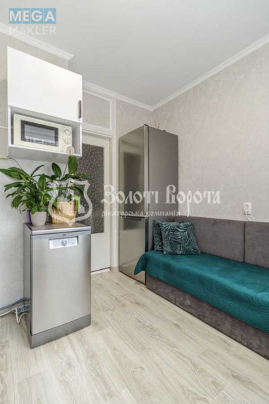 Продаж 1 кімнатної квартири (36/18/8,3), 3 пов. 23 пов. будинку, <a class="location-link" href="/kiev/" title="Недвижимость Київ">Київ</a>, <a class="location-link" href="/kiev/goloseevskij/" title="Недвижимость Голосіївський район">Голосіївський р-н</a>, Академіка Глушкова просп., 23а (изображение 8)