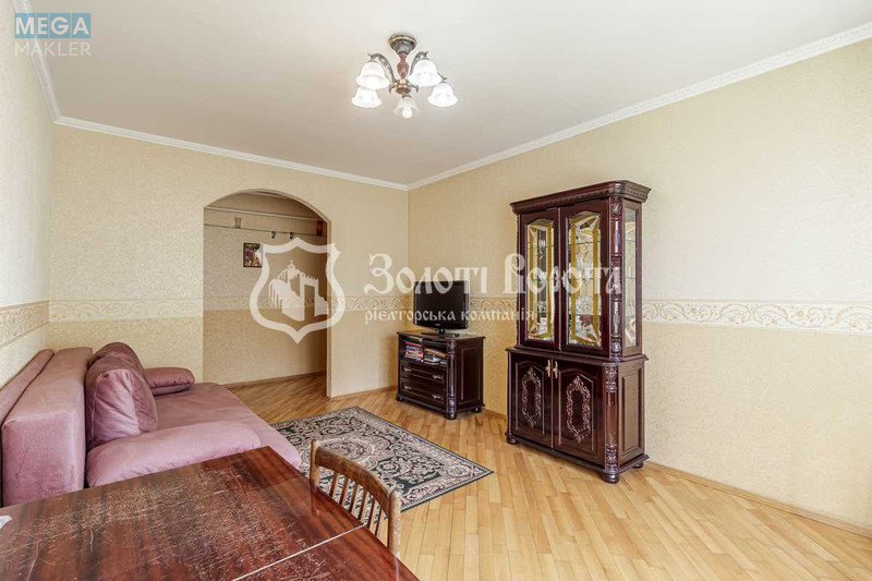 Продаж 3 кімнатної квартири (70/42/9), 10 пов. 10 пов. будинку, <a class="location-link" href="/kiev/" title="Недвижимость Київ">Київ</a>, <a class="location-link" href="/kiev/darnickij/" title="Недвижимость Дарницький район">Дарницький р-н</a>, Срібнокільська вул., 22а (изображение 3)