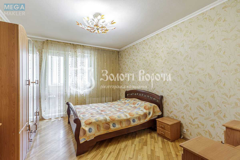 Продаж 3 кімнатної квартири (70/42/9), 10 пов. 10 пов. будинку, <a class="location-link" href="/kiev/" title="Недвижимость Київ">Київ</a>, <a class="location-link" href="/kiev/darnickij/" title="Недвижимость Дарницький район">Дарницький р-н</a>, Срібнокільська вул., 22а (изображение 4)