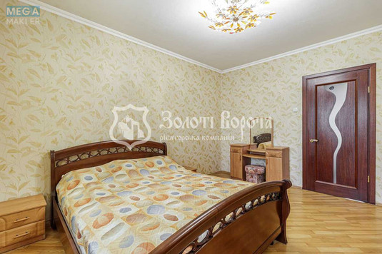 Продаж 3 кімнатної квартири (70/42/9), 10 пов. 10 пов. будинку, <a class="location-link" href="/kiev/" title="Недвижимость Київ">Київ</a>, <a class="location-link" href="/kiev/darnickij/" title="Недвижимость Дарницький район">Дарницький р-н</a>, Срібнокільська вул., 22а (изображение 5)