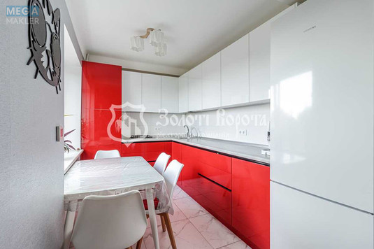Продаж 3 кімнатної квартири (65/36/8), 6 пов. 9 пов. будинку, <a class="location-link" href="/kiev/" title="Недвижимость Київ">Київ</a>, <a class="location-link" href="/kiev/solomenskij/" title="Недвижимость Солом'янський район">Солом'янський р-н</a>, Авіаконструктора Антонова вул., 2/32к4а (изображение 11)