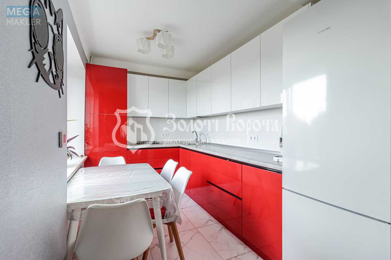 Продаж 3 кімнатної квартири (65/36/8), 6 пов. 9 пов. будинку, <a class="location-link" href="/kiev/" title="Недвижимость Київ">Київ</a>, <a class="location-link" href="/kiev/solomenskij/" title="Недвижимость Солом'янський район">Солом'янський р-н</a>, Авіаконструктора Антонова вул., 2/32к4а (изображение 11)