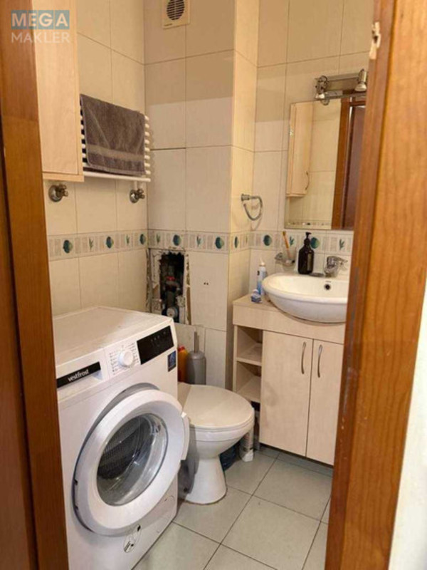 Продаж 1 кімнатної квартири (35/?/8), 11 пов. 16 пов. будинку, <a class="location-link" href="/kiev/" title="Недвижимость Київ">Київ</a>, <a class="location-link" href="/kiev/solomenskij/" title="Недвижимость Солом'янський район">Солом'янський р-н</a>, Солом`янська вул., 41 (изображение 9)