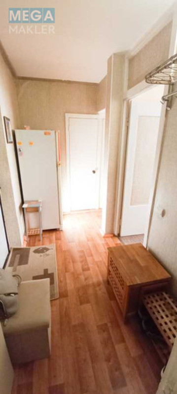 Оренда 1 кімнатної квартири, <a class="location-link" href="/kiev/" title="Недвижимость Київ">Київ</a>, <a class="location-link" href="/kiev/svyatoshinskij/" title="Недвижимость Святошинский район">Святошинский р-н</a>, Генерала Тупикова ул., 14в (изображение 18)