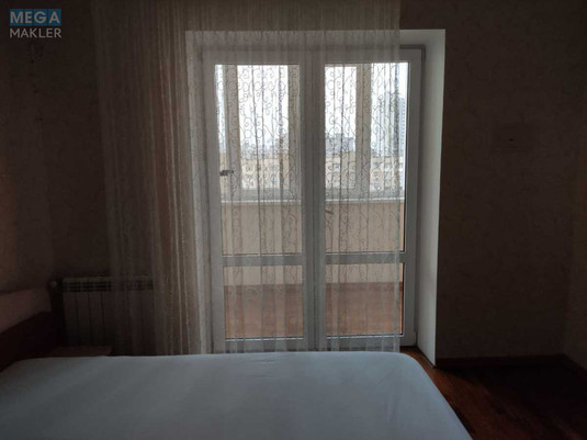 Оренда 2 кімнатної квартири, <a class="location-link" href="/kiev/" title="Недвижимость Київ">Київ</a>, <a class="location-link" href="/kiev/darnickij/" title="Недвижимость Дарницький район">Дарницький р-н</a>, Ревуцкого ул., 21 (изображение 18)