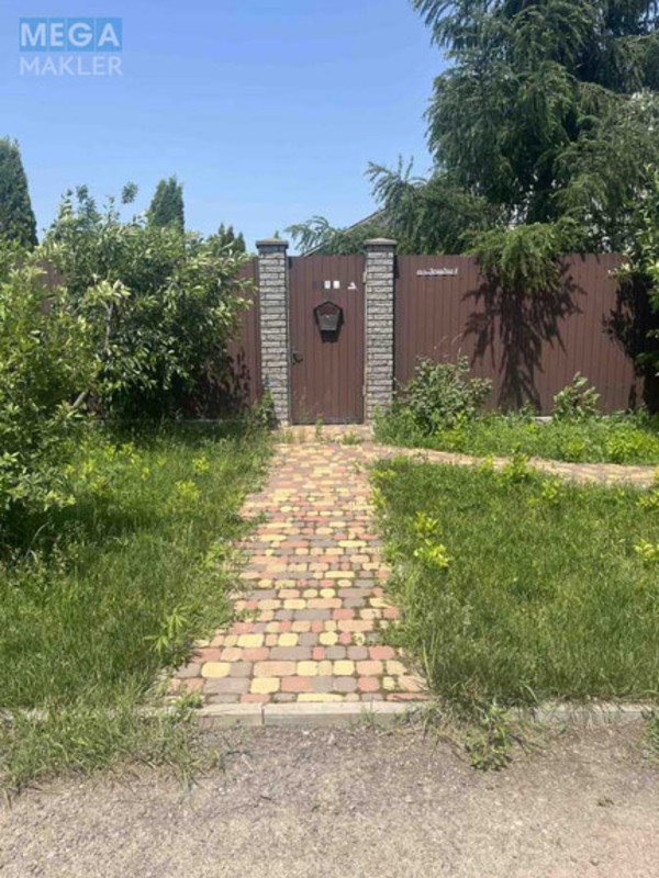 Продаж дома, 1&nbsp; поверх, 130&nbsp;кв.м, 4&nbsp;кімнати, ділянка 13&nbsp;соток, <a class="location-link" href="/petrovskoe-selo-kv-borispolskij-rajon/" title="Недвижимость Петропавлівське">Петропавловское</a>, Левадная (изображение 3)