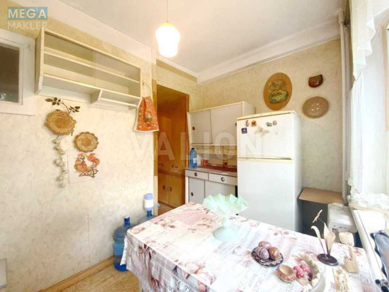 Продаж 2 кімнатної квартири (46/30/6), 2 пов. 5 пов. будинку, <a class="location-link" href="/kiev/" title="Недвижимость Київ">Київ</a>, <a class="location-link" href="/kiev/shevchenkovskij/" title="Недвижимость Шевченківський район">Шевченківський р-н</a>, Парково-Сирецька вул., 8 (изображение 14)