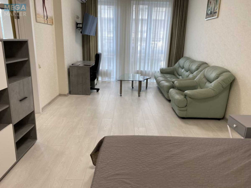 Оренда 2 кімнатної квартири, <a class="location-link" href="/kiev/" title="Недвижимость Київ">Київ</a>, <a class="location-link" href="/kiev/svyatoshinskij/" title="Недвижимость Святошинский район">Святошинский р-н</a>, Лейпцигская ул., 13 (изображение 4)