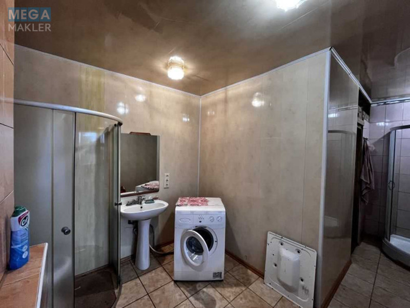 Продаж дома, 2 поверху, 238 кв.м, 4 кімнати, ділянка 13 соток, <a class="location-link" href="/tomashovka-selo-kv/" title="Недвижимость Томашівка">Томашівка</a>, Лесі Українки, 41 (изображение 6)
