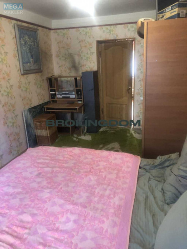Продаж 2 кімнатної квартири (45,3/?/9), 2 пов. 5 пов. будинку, <a class="location-link" href="/kiev/" title="Недвижимость Київ">Київ</a>, <a class="location-link" href="/kiev/podolskij/" title="Недвижимость Подільський район">Подільський р-н</a>, Салютная вул., 5 (изображение 4)