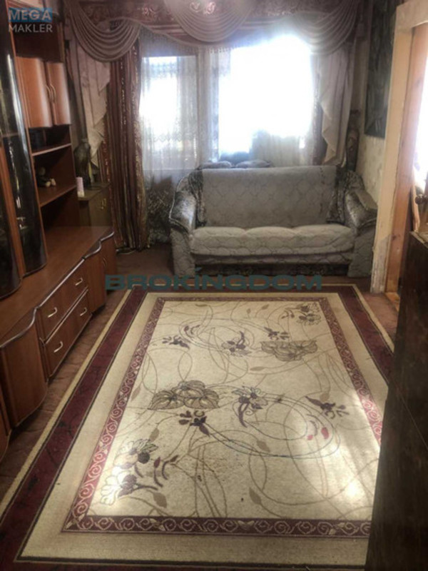 Продаж 2 кімнатної квартири (45,3/?/9), 2 пов. 5 пов. будинку, <a class="location-link" href="/kiev/" title="Недвижимость Київ">Київ</a>, <a class="location-link" href="/kiev/podolskij/" title="Недвижимость Подільський район">Подільський р-н</a>, Салютная вул., 5 (изображение 5)