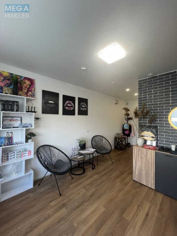 Продаж комерційної нерухомості, 20&nbsp;кв.м, <a class="location-link" href="/kiev/" title="Недвижимость Київ">Київ</a>, <a class="location-link" href="/kiev/svyatoshinskij/" title="Недвижимость Святошинський район">Святошинський р-н</a>, Василя Стуса вул., 35б (изображение 4)
