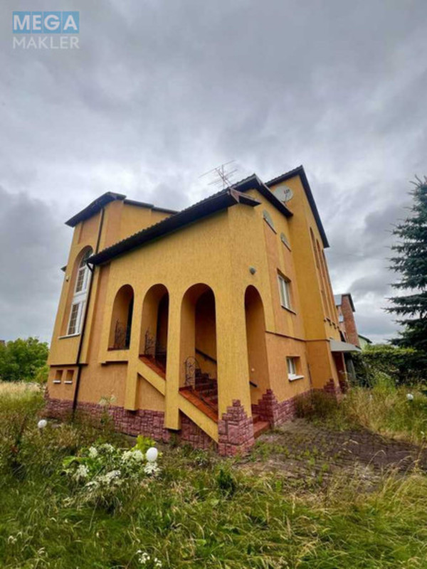 Продаж дома, 3&nbsp;поверху, 536&nbsp;кв.м, 11&nbsp;кімнат, ділянка 22&nbsp;сотки, <a class="location-link" href="/ranevichi/" title="Недвижимость Раневичі">Раневичі</a>, Садова, 1 (изображение 2)