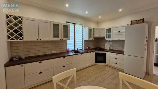 Продаж дома, 2&nbsp;поверху, 180&nbsp;кв.м, 4&nbsp;кімнати, ділянка 10&nbsp;соток, <a class="location-link" href="/zastugna/" title="Недвижимость Застугна">Застугна</a>, Лесі Українки (изображение 13)